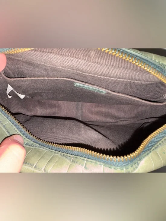 • Madewell Large Transport Camera Bag • - Picture 5 of 5